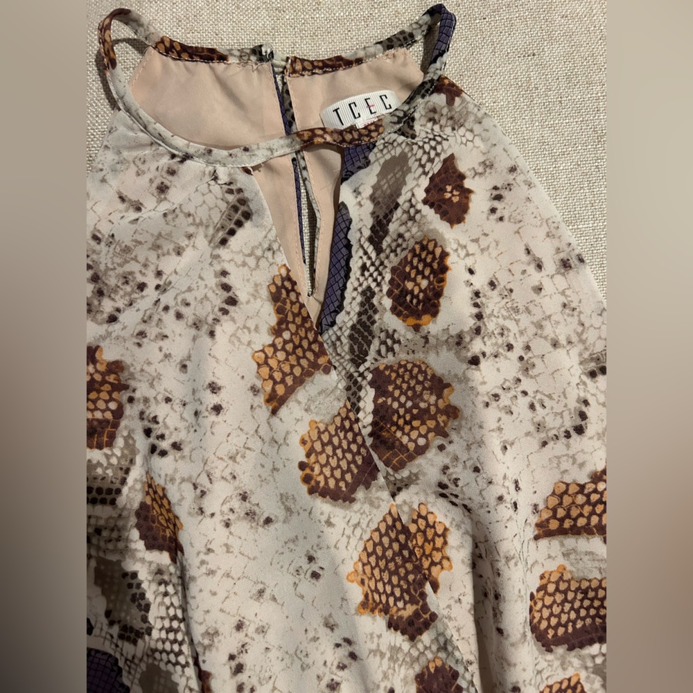‼️CLEARANCE‼️ TCEC Snakeskin print dress - Picture 5 of 8